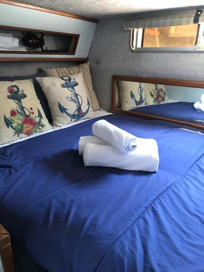 فندق Boat To Sleep In Barcelona سان أدريان دي بيزوس المظهر الخارجي الصورة