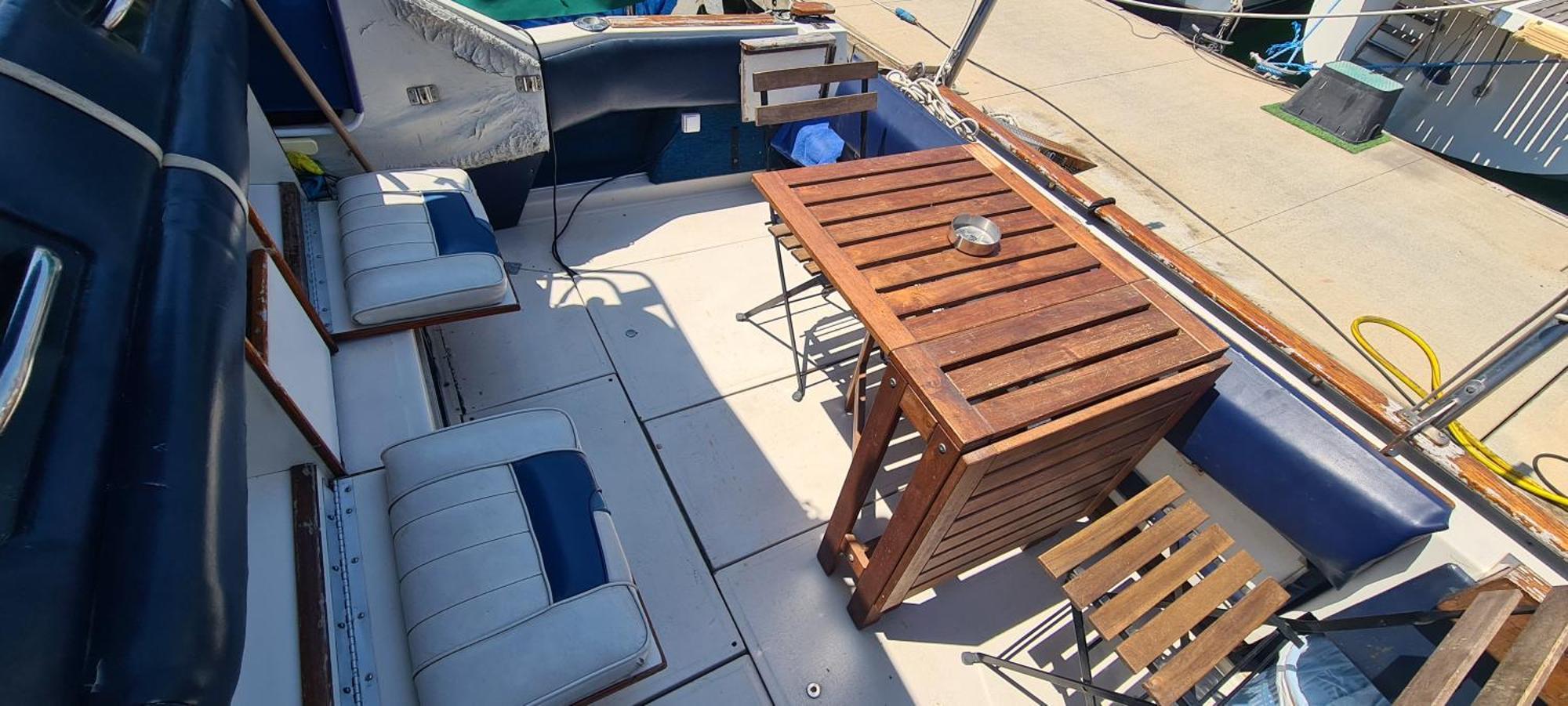 فندق Boat To Sleep In Barcelona سان أدريان دي بيزوس المظهر الخارجي الصورة
